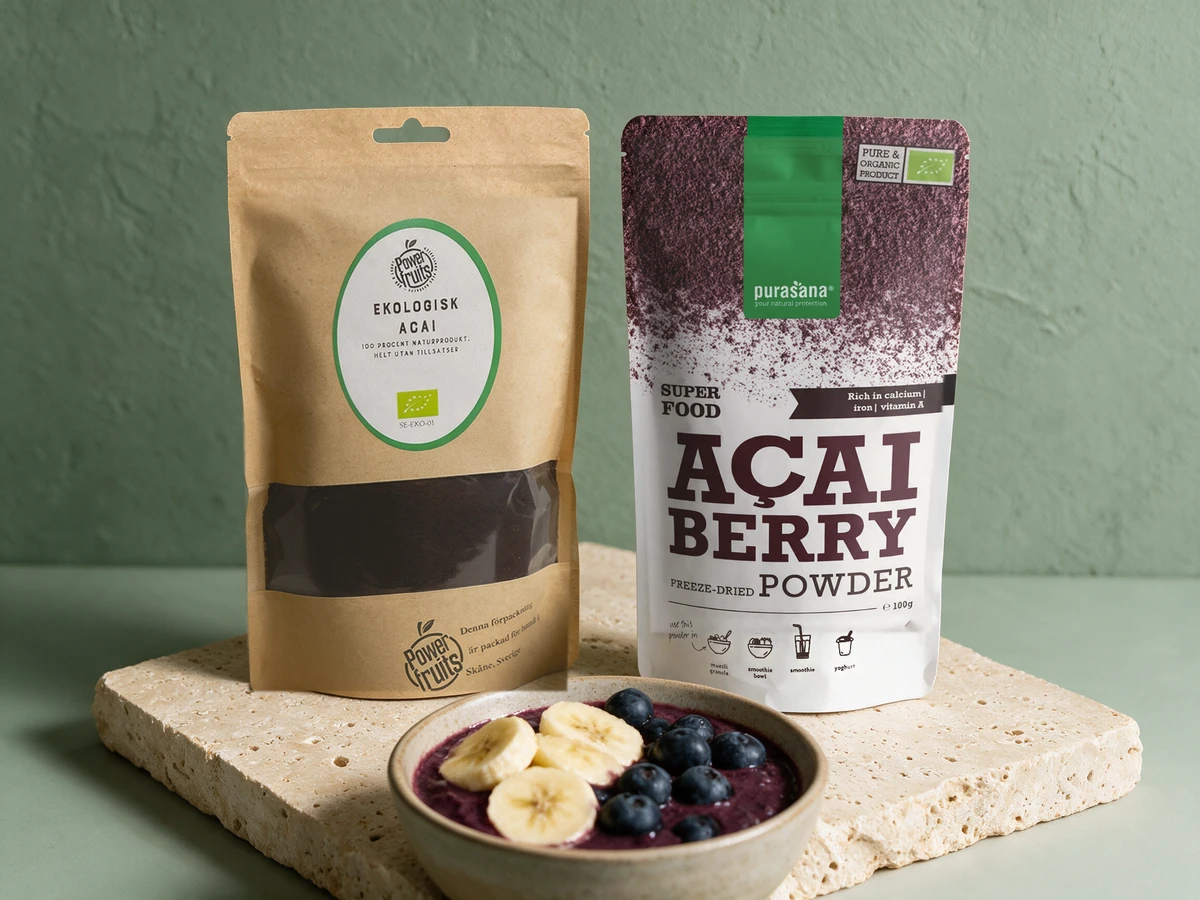 Powerfruits Økologisk Acai og Purasana Acai Berry Powder med en ferdig acai bowl