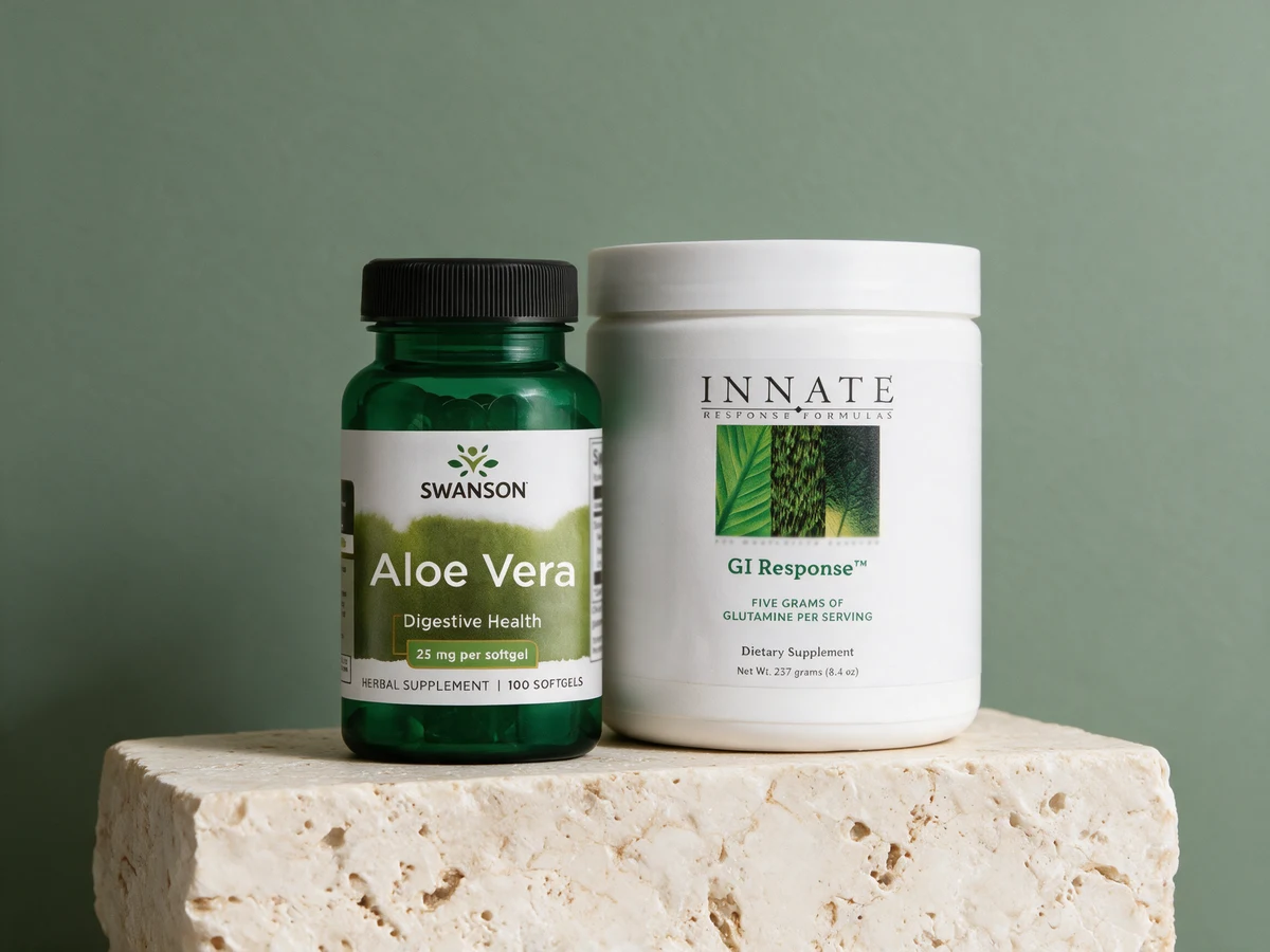 Swanson Aloe Vera-boksen og Innate Response GI Response-boksen, kapsler og pulver