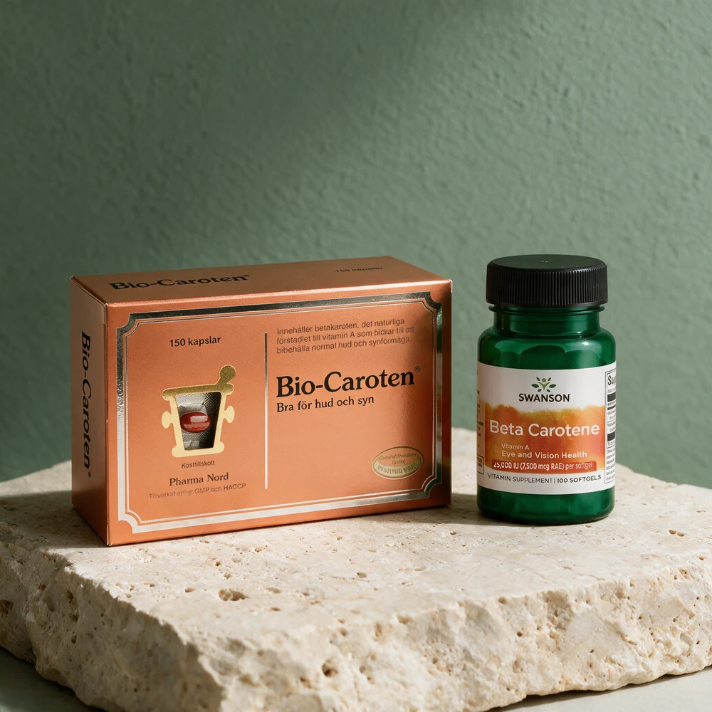 Pharma Nord Bio-Caroten, eske merket 150 kapsler, og Swanson Beta Carotene, flaske merket 25 000 IU (7 500 mcg RAE)