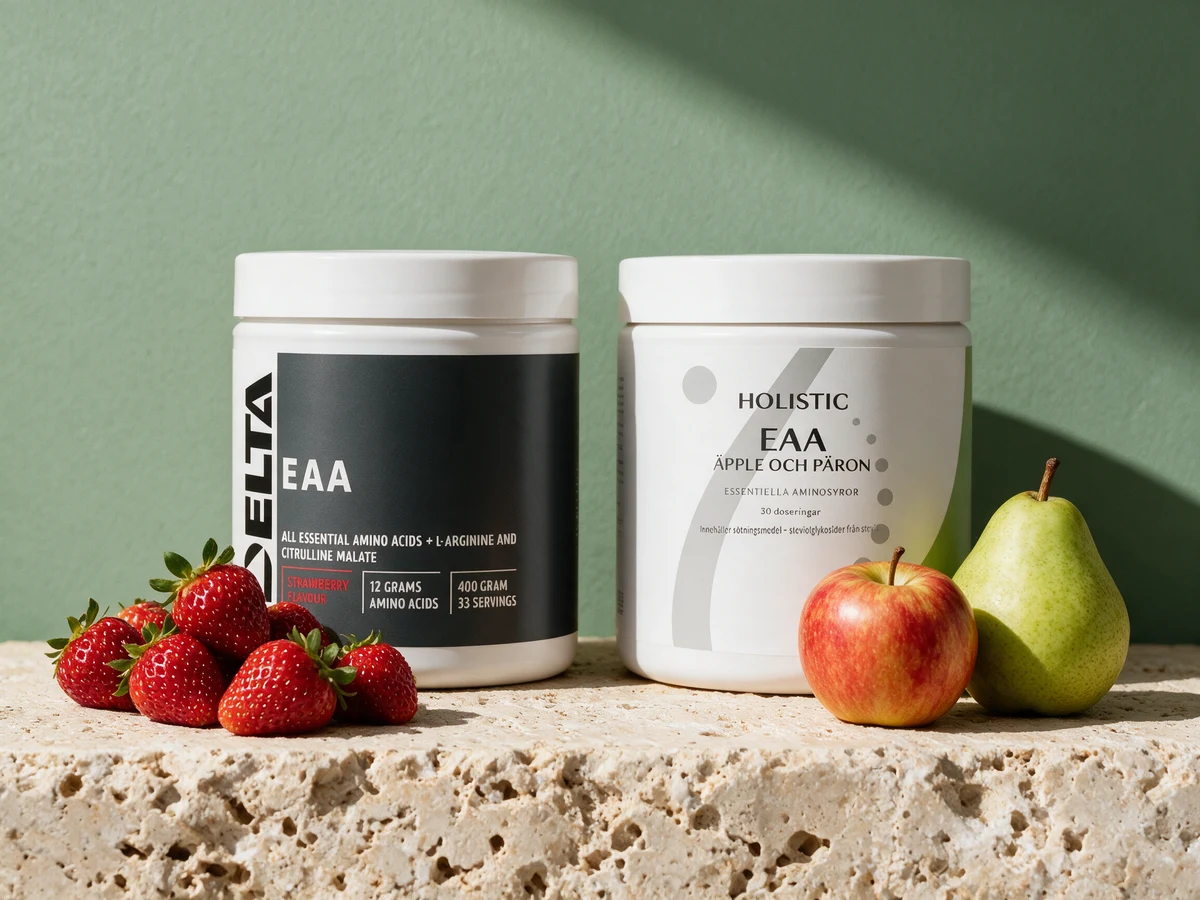 Delta Nutrition EAA med jordbærsmak og Holistic EAA Eple & Pære, begge i hvit boks