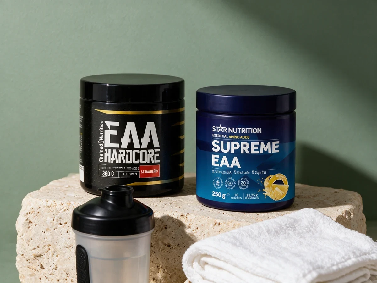 Chained Nutrition EAA Hardcore med jordbærsmak og Star Nutrition Supreme EAA med ananassmak