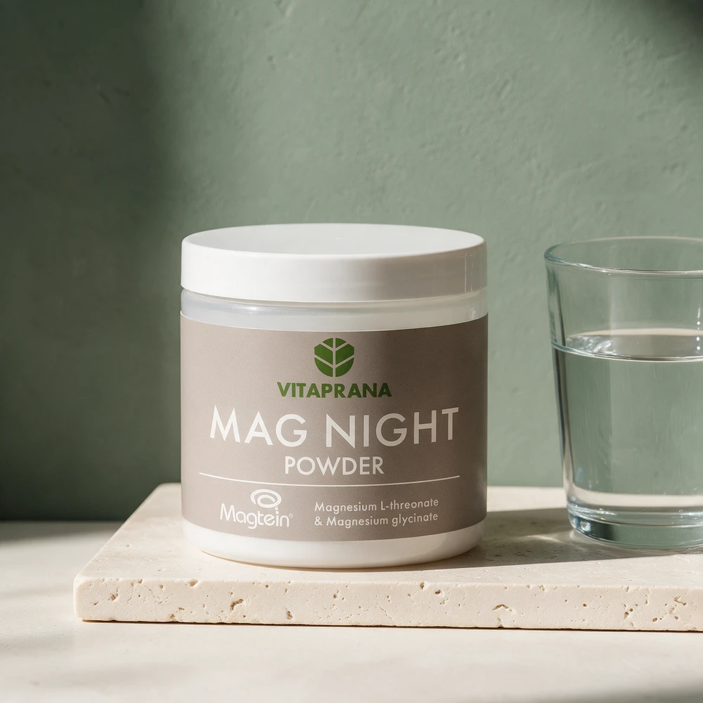 Vitaprana Mag Night Powder i rund boks, etiketten oppgir magnesium-L-treonat og magnesiumglycinat