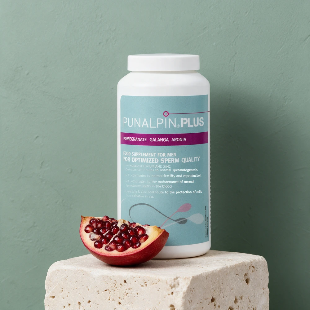 Punalpin Plus, flaske merket «Pomegranate Galanga Aronia» og «Food supplement for men»