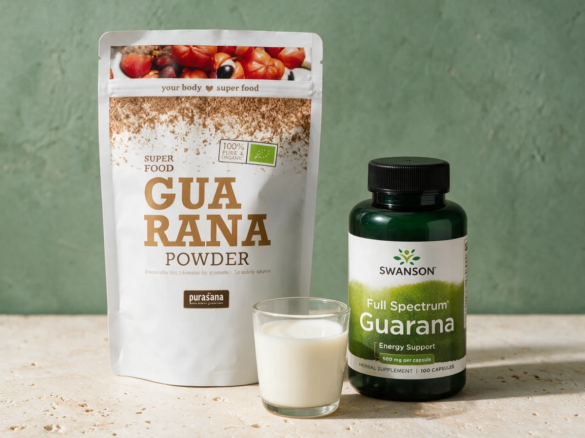 Purasana Guarana Powder og Swanson Full Spectrum Guarana ved et lite glass melk