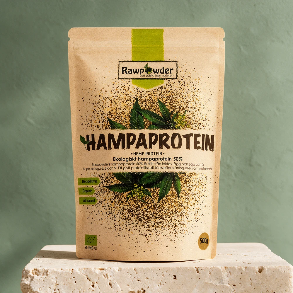 Rawpowder Hampaprotein, kraftpapirpose på 500 g med trykte hampeblader og teksten «Ekologiskt hampaprotein 50%»