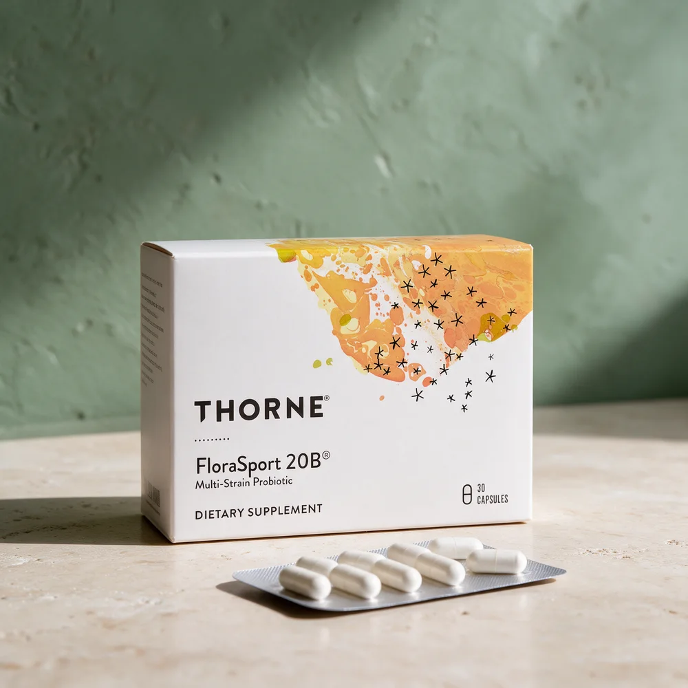 Thorne FloraSport 20B, eske med 30 kapsler, foran et blisterkort med kapsler